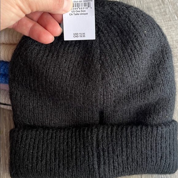 AE NEW Beanies COZY, Blue, Black, Pink, Gray, Cream, Winners Choice - Picture 6 of 6